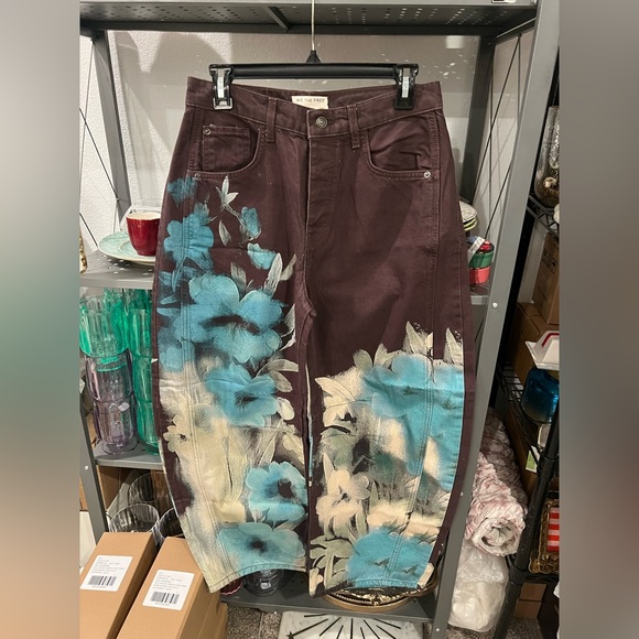 Free People We the Free Good Luck Printed Barrel Jeans - Picture 4 of 7